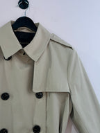 100788 - Massimo Dutti - Trench Coats - Beige - M - Image 2 circular-filename:27_08_2026_8215b29d-3b82-43e6-93ff-2f943599db66_captured_image