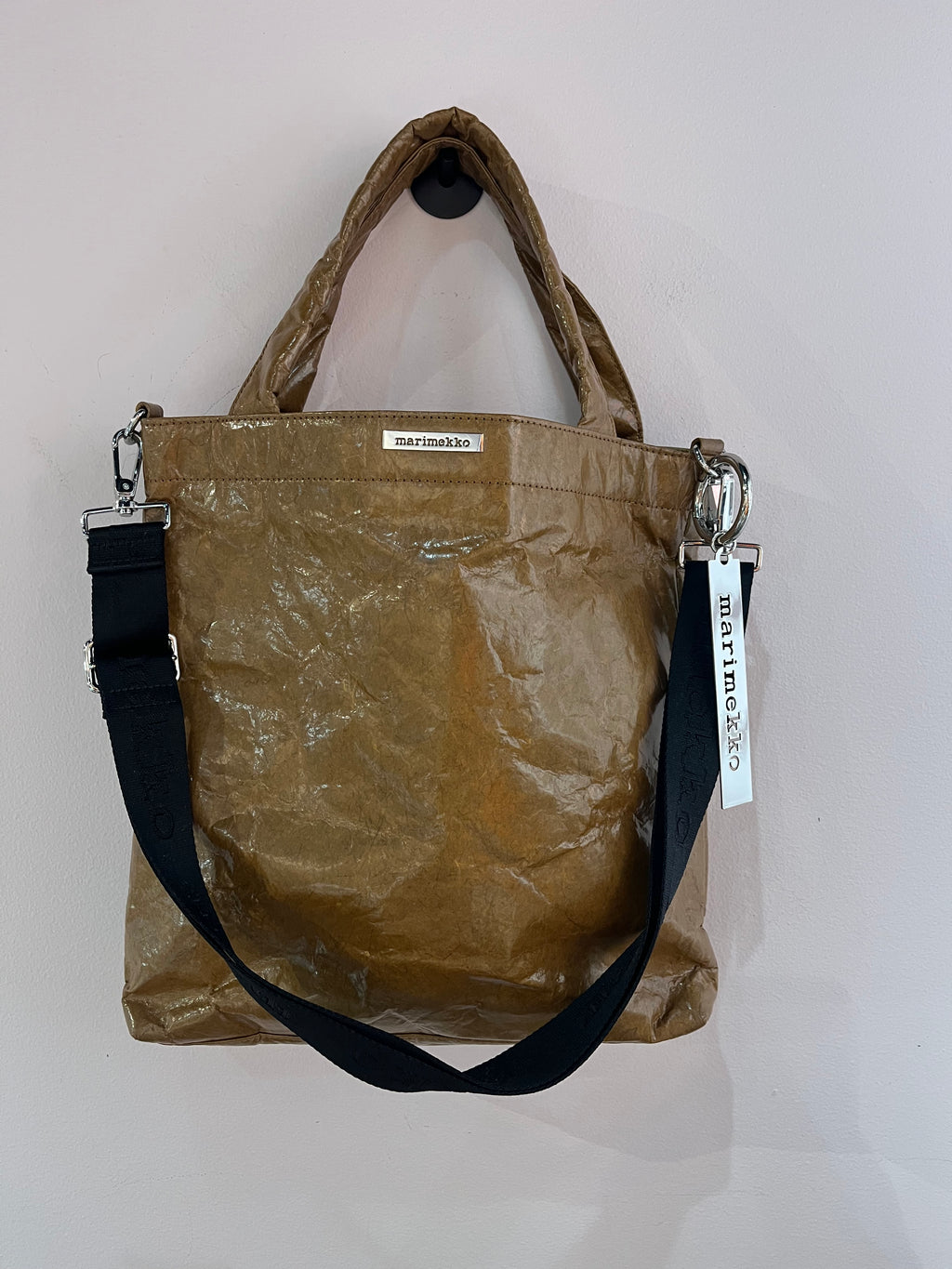 100794 - Marimekko - Cross Body Bags - Brown - Onesize - Image 3 circular-filename:27_08_2026_89735daf-0460-4f2b-a96f-26acfb2afdca_captured_image