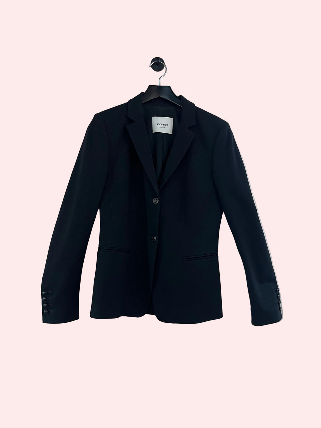 100800 - Dondup - Blazer - Black - 40 - Image 1 circular-filename:27_08_2026_d651965c-6ad5-488f-9d10-3198383bdbc6_captured_image