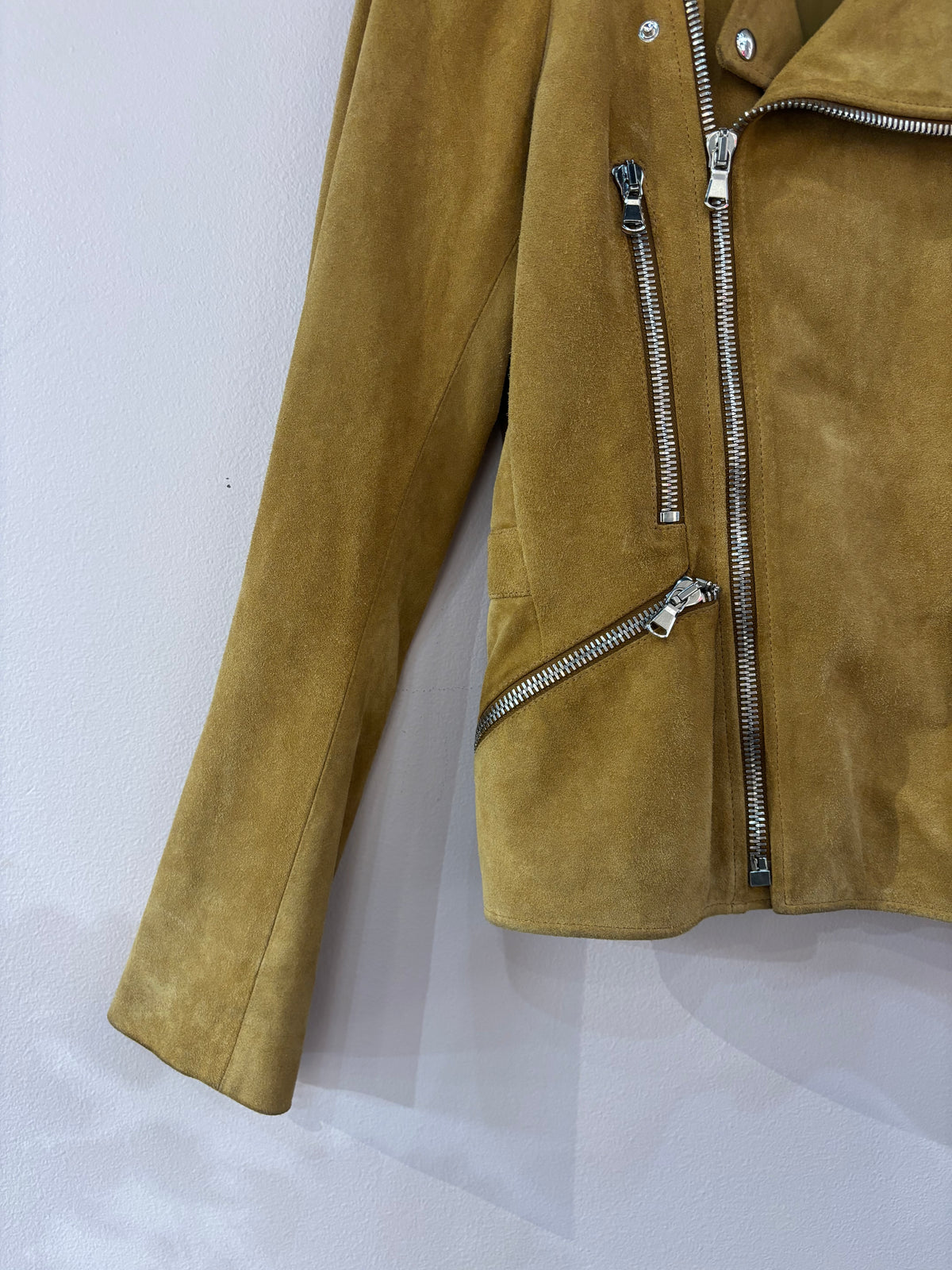 104833 - Alexander Mcqueen - Coats & Jackets - Yellow - 44 - Image 3 circular-filename:28_09_2026_09aa5cfc-9928-489a-89ef-728fb54e97c4_captured_image