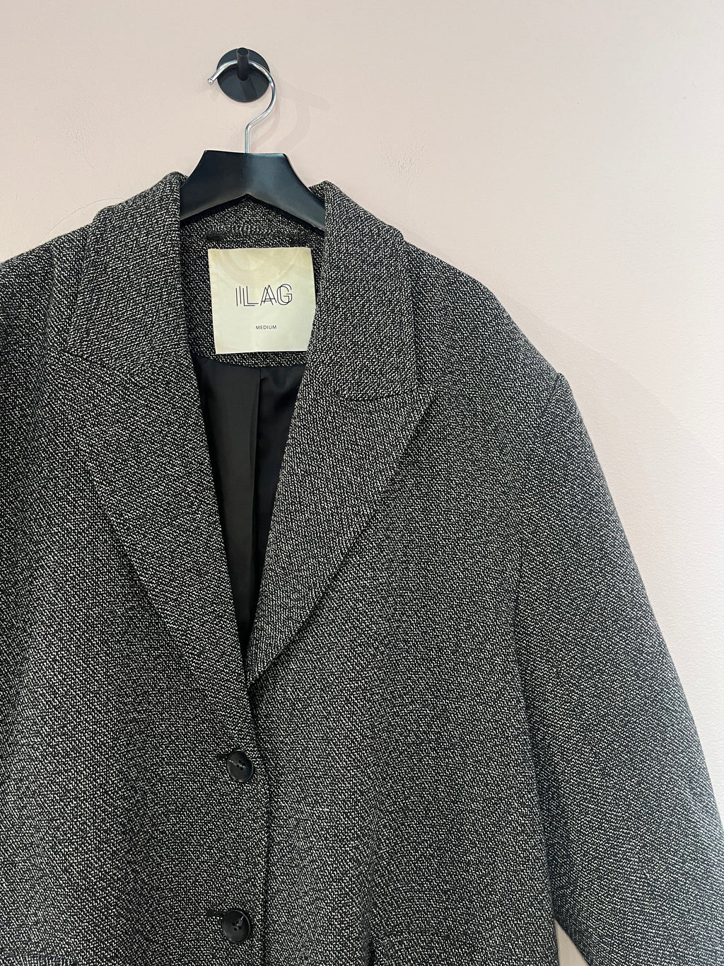 105020 - ILAG - Coats & Jackets - Gray - M - Image 2 circular-filename:29_09_2026_1f824c29-db41-4ffc-9067-c9eb8649798c_captured_image