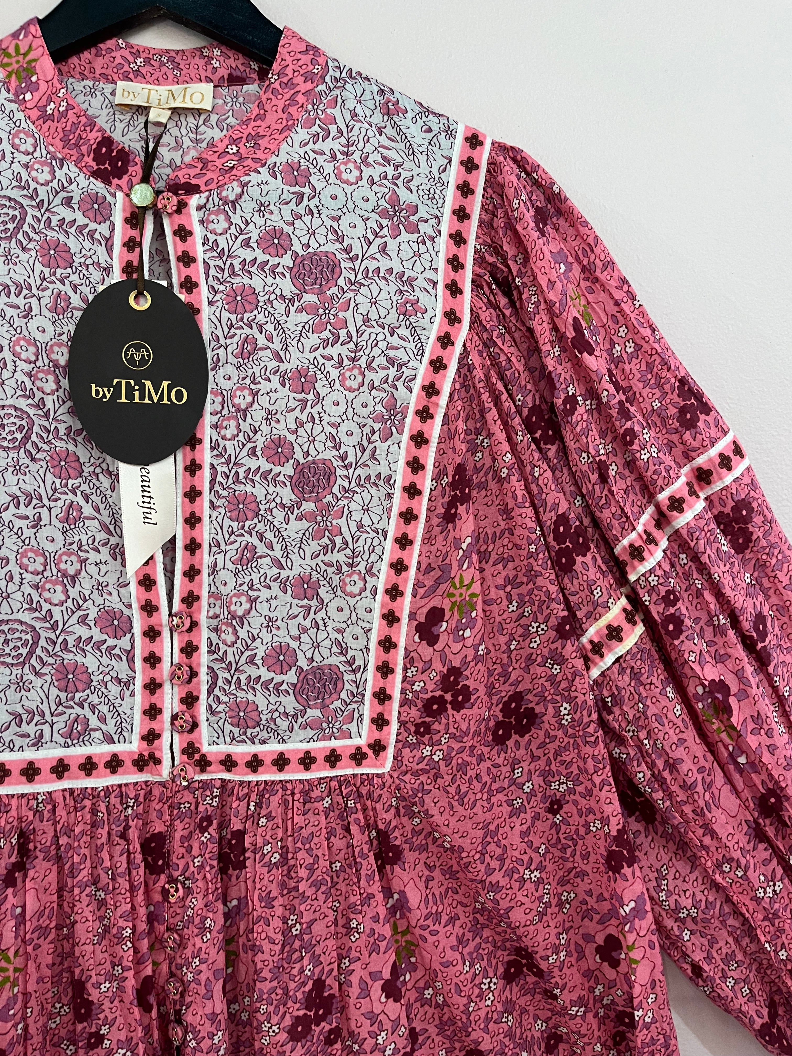 092627 - by TiMo - Blouses - Pink - S - Image 1 circular-filename:30_06_2026_4a347606-9d30-4151-87c9-6d45bae46cc7_captured_image